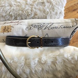 Authentic Excellent Condition Salvatore Ferragamo Women’s Belt